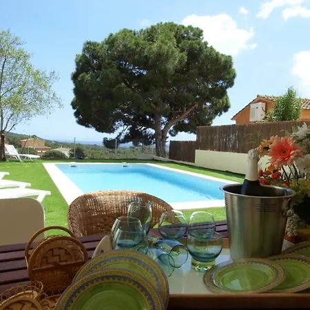 Villa Costacabana - Macey Lloret de Mar